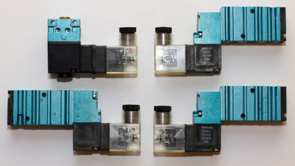 3-way, AO/AC, 120VAC